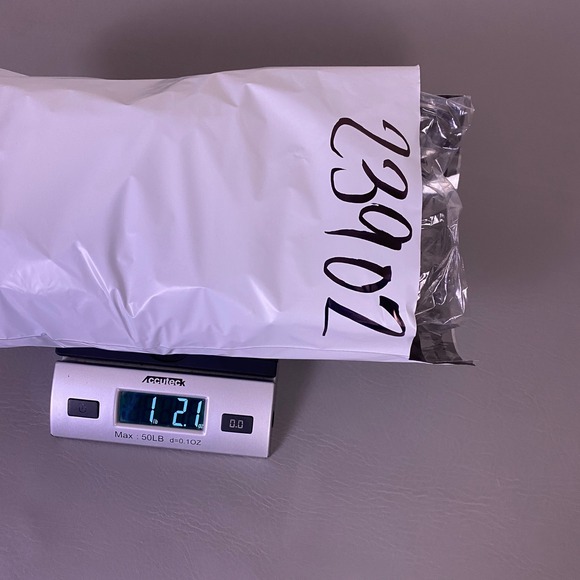 Y2K Old Navy Cargo Shorts Men's Size 32 Khaki Tan Cotton Relaxed Fit Utility* - Picture 15 of 15